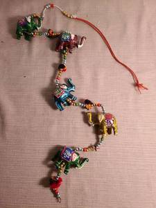lot 1130 image: Handcrafted Indian Elephant Wall Hanging String Decoration