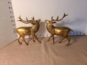 lot 1154 image: Brass Deer Figurine Set with Antlers