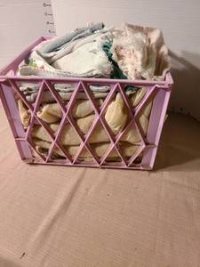 lot 1335 image: Crate of rags