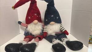 lot 1425 image: Christmas Gnome Decorations Set of Two.  36 Inch long