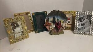 lot 1440 image: Picture Frames and Horse Figurine