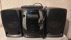lot 1503 image: Optimus CD Cassette Stereo System with Remote and Speakers