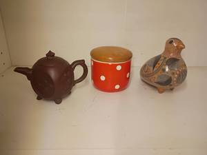 lot 1616 image: Small Tea Pot from China, Trinket Jar from West Germany and a Chicken from Mexico