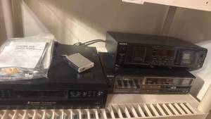 lot 1636 image: Sony 5 disc cd changer, cassette player and more