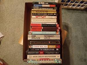 lot 1646 image: Paperback Books.  In the Garden of Beasts and More