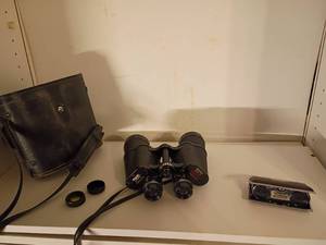 lot 1662 image: Vintage Opera Glasses and Manon Binoculars with Case