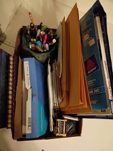 lot 1674 image: Office Supplies