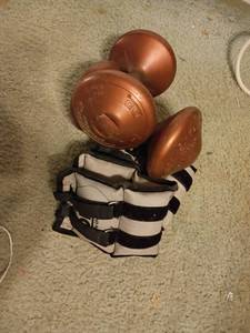 lot 1683 image: 6.6lb. Hand Weights and Ankle Weights