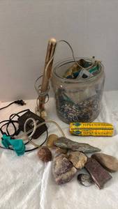 lot 2135 image: Complete Aquarium Setup with Tank, Pump, Decorations and Accessories