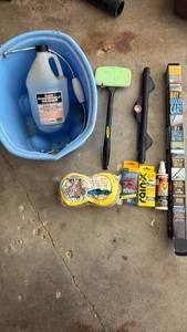 lot 2138 image: Car Cleaning Kit with Supplies and Accessories