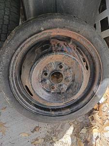 lot 2324 image: Tire
