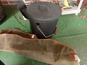 lot 3109 image: Ash can with Log Carrying Bag