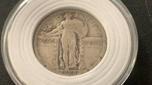 1928 Standing Liberty Quarter Dollar Silver Coin 90% Silver - Collectors Choice - in Protective Case
