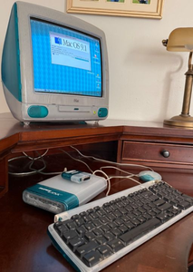 1998 Apple iMac G3 Desktop Computer + Keyboard + Mouse + Super USB
