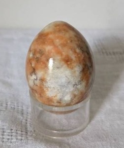 lot 2013 image: Polished Stone Egg&nbsp