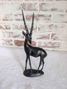 lot 3020 image: African Gazelle Wooden Sculpture - 11.5 in