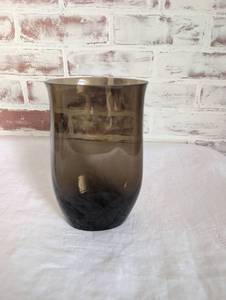 lot 4010 image: Smoked Tinted Glass Vase