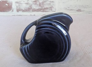 lot 4021 image: Fiestaware Dark Blue Ceramic Pottery Pitcher - 3.25 in