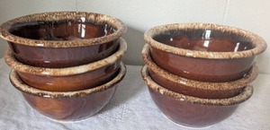 lot 5045 image: Hull Pottery Oven Proof Brown Drip Glaze Pottery Bowls Set of 6