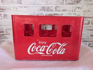 lot 6017 image: Coca-Cola Red Plastic Bottle Crate