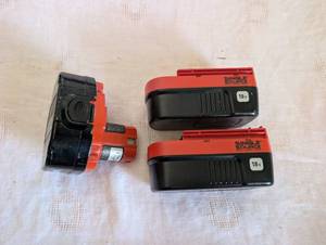 lot 6504 image: Black &amp Decker 18V Rechargeable Battery Set - 3 ct