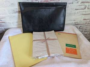 lot 6511 image: Office Stationery Bundle  Leather Bag