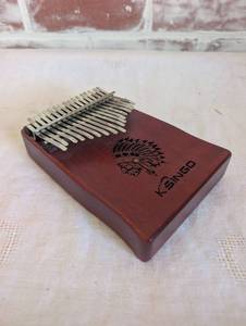 lot 6520 image: Ksinco 17 Key Kalimba Thumb Piano