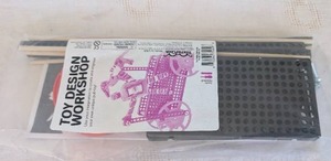 lot 8014 image: Toy Design Workshop Pull-Toy Building Kit