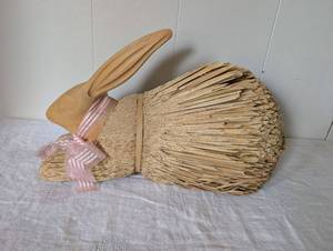 lot 9502 image: Large Wooden Rabbit Decor - 19 in long
