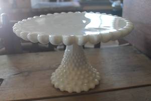 lot 4482 image: Vtg. Fenton Hobnail Milk Glass Cake Stand