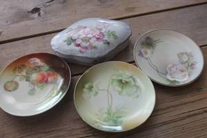 lot 4511 image: Antique Made in Japan Trinket Dish and More
