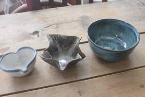 lot 4514 image: 3 Signed Pottery Pieces