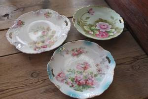 lot 4584 image: Antique Lefton Serving Plate and More