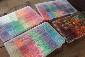 lot 4602 image: Craft Beads with Organizers