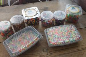 lot 4615 image: Lot of Misc. Craft Beads