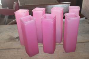 lot 4632 image: 7-Pink Frosted Glass 7 12 Tall Vases