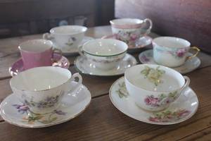 lot 4639 image: Antique Teacups & Saucers France, Germany & More
