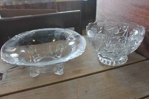 lot 4662 image: Vtg. Cut Glass Serving Bowl & More