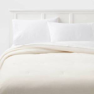 lot 9093 image: FullQueen Corduroy Plush Comforter Ivory - Room Essentials - Retail $45