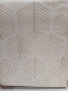 lot 32242 image: Modern Peel and Stick Wallpaper 17.3x118 Self Adhesive Wallpaper Boho Contact Paper Beige and White Geometric Wall Paper Removable Decorative Wallpapers for Bedroom Bathroom Cabinets Decor Vinyl - Retail $19