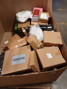 lot 61711 image: Mystery Pallet