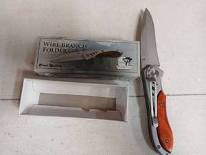 lot 16945 image: Frost Cutlery Wire Branch Folder Pocket Knife with Wood Handle - Retail $15