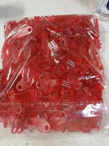 lot 41687 image: Plastic Water Bottle Handle Clips 100 Pack Colors Vary - Retail $5