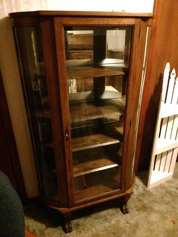 lot 16068 image: Antique curio curved cabinet