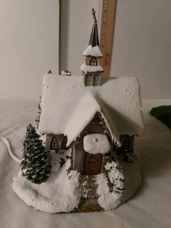 lot 16086 image: Thomas Kincaid Christmas Chapel