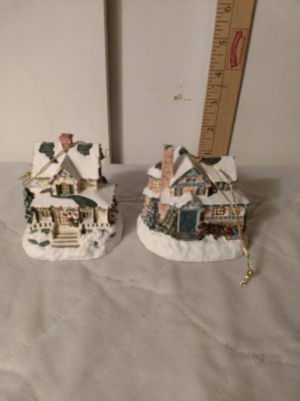lot 16243 image: Thomas Kinkade Winter Memories Illuminated Ornaments