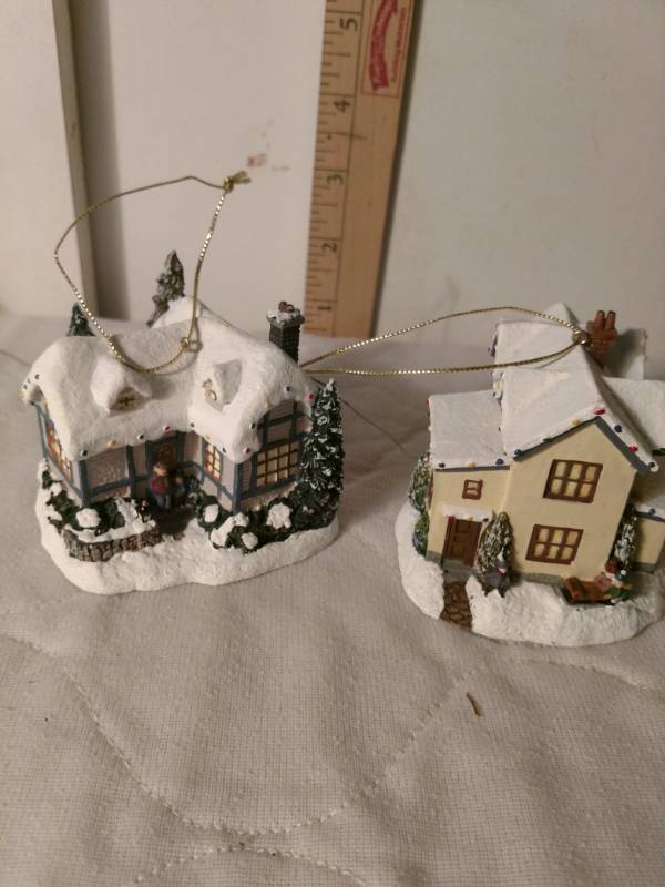 lot 16245 image: Thomas Kinkade Winter Memories Illuminated Ornaments