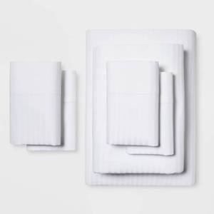 lot 9163 image: Queen 6pc 400 Thread Count Damask Solid Sheet Set White - Threshold Cotton Sateen, OEKO-TEX Certified, Fits 18 Mattress - Retail $85