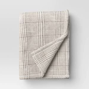lot 9192 image: Oversized Printed Glen Plaid Primalush Throw Blanket GrayIvory - Threshold - Retail $15
