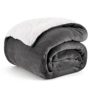 lot 27119 image: Sherpa Fleece Twin Size Blanket for Couch, Non-Heated, Thick and Warm Throw for Women and Men, Soft Fuzzy Plush Twin Blanket for Winter, Charcoal, 60x80 Inches - Retail $31